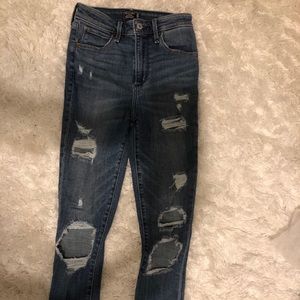 Abecrombie and fitch ripped super skinny jeans